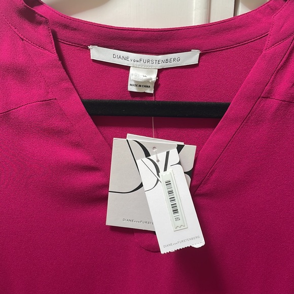 Beautiful designer top - Picture 2 of 2